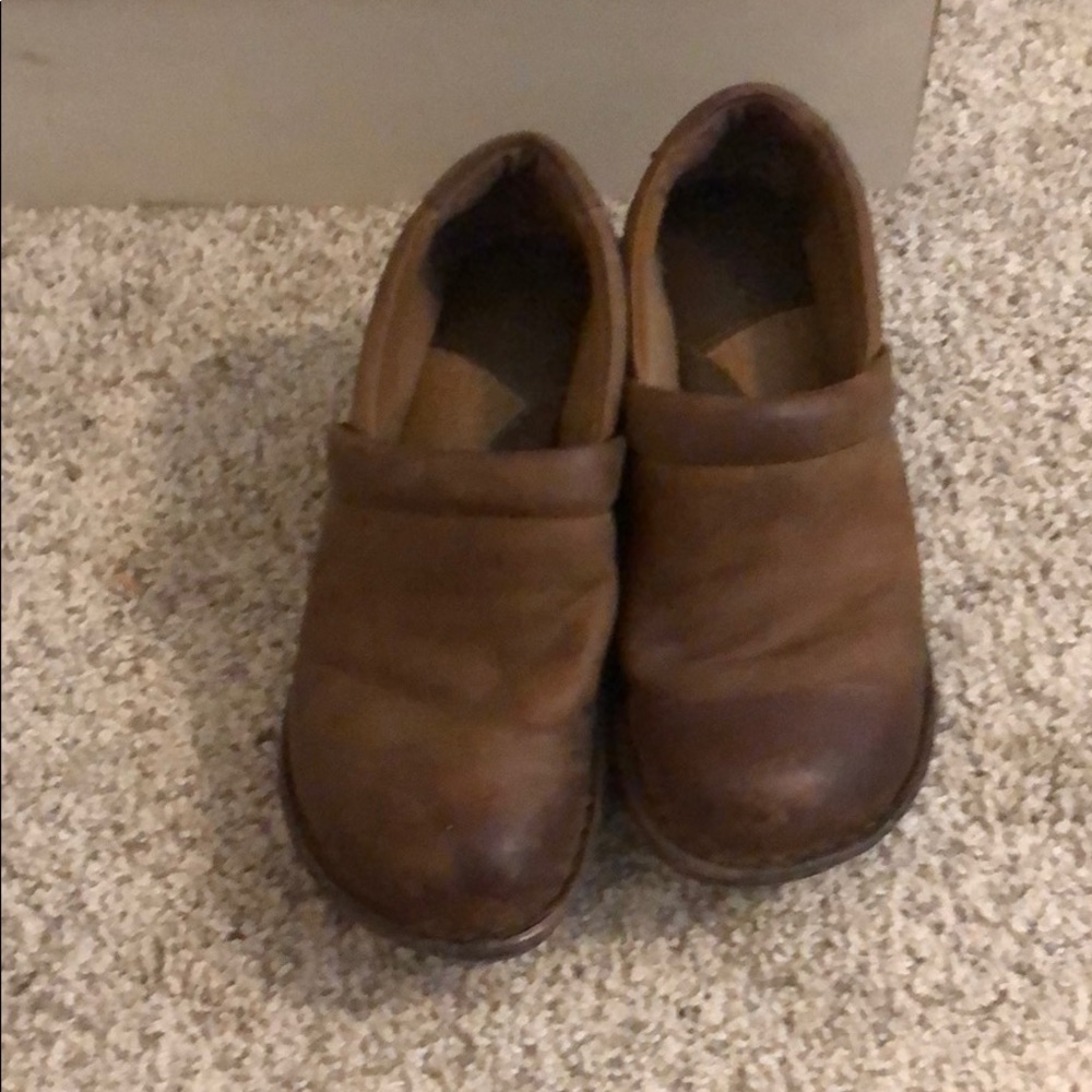 Born clogs